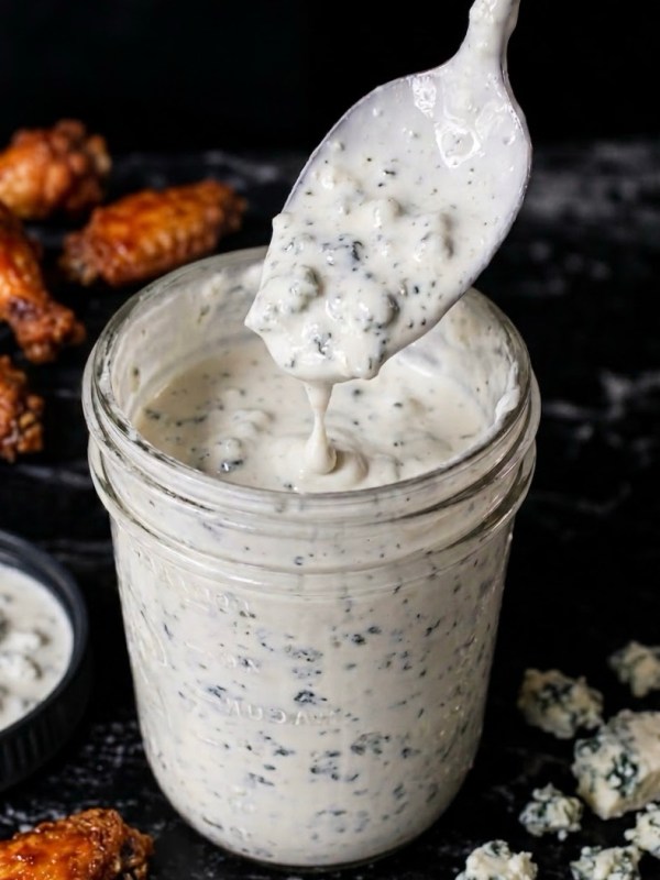 Buttermilk Blue Cheese&nbsp;Dressing