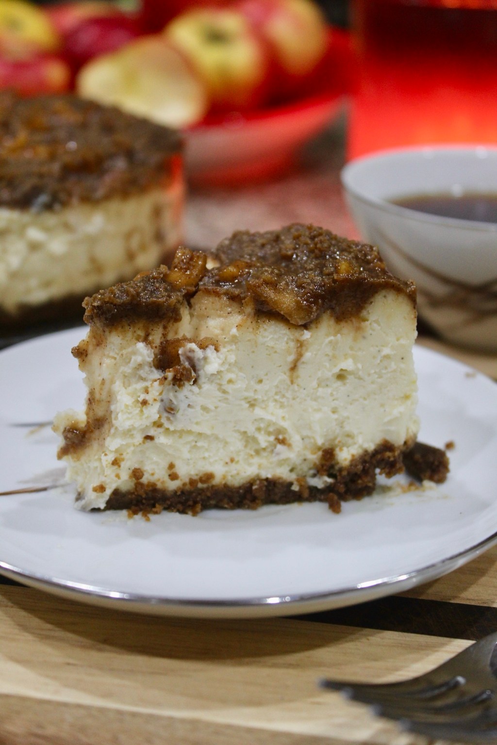 Spiced Apple Cheesecake