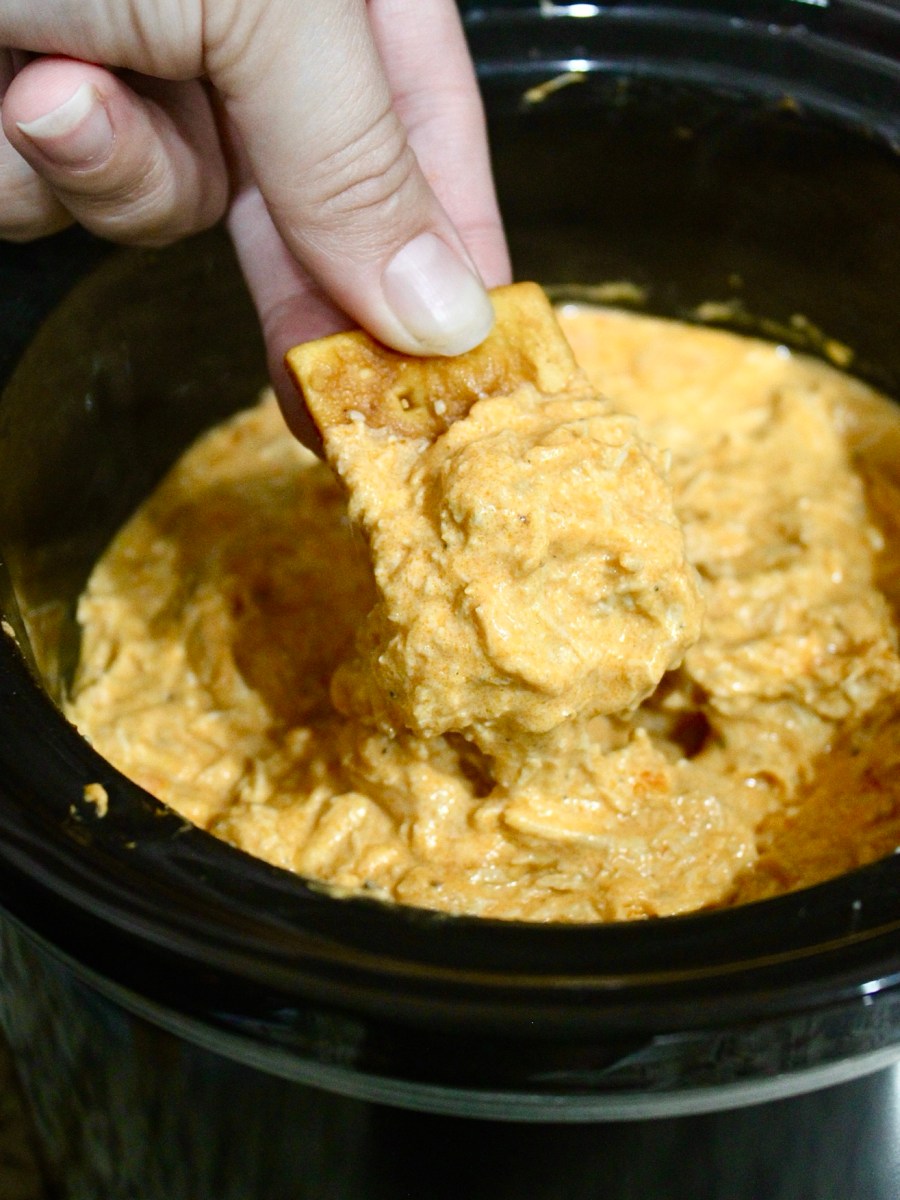 Crockpot Buffalo Chicken&nbsp;Dip